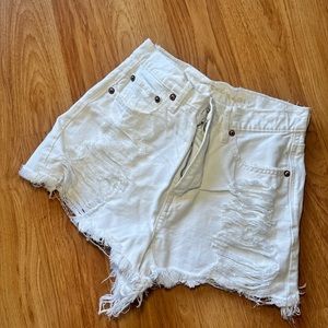 White 90s boyfriend shorts, American Eagle